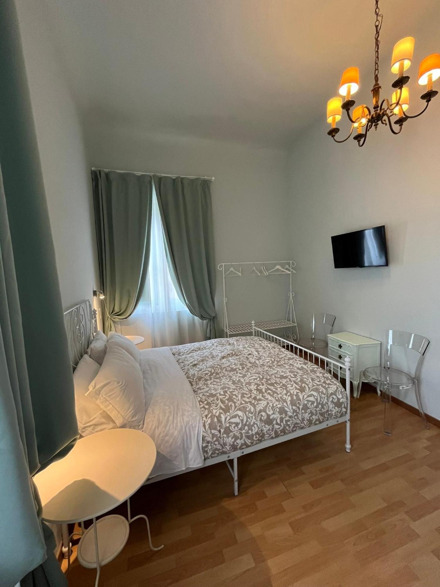B&B Dante Alighieri Florence Exterior photo